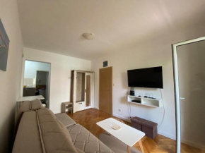 Studio Apartment Hana